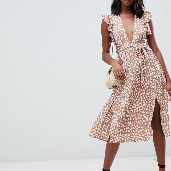 button dress with pockets